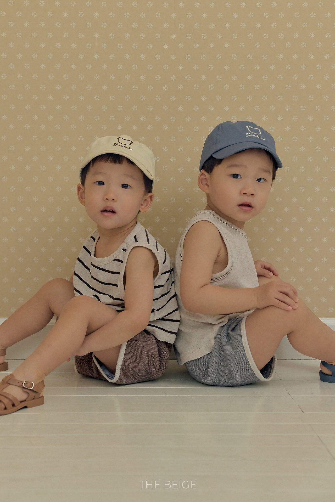 ［The beige］Basic sleeveless tops