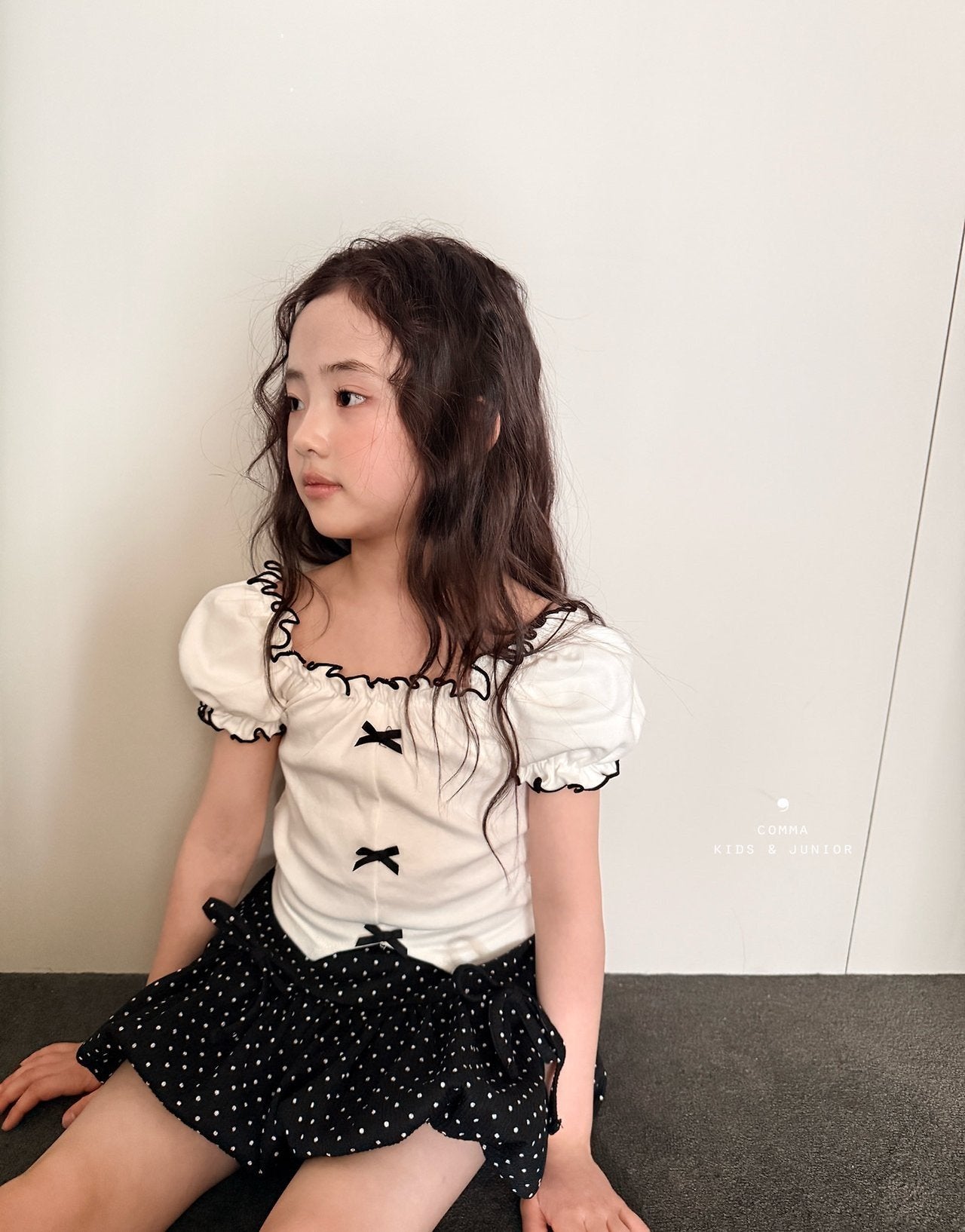 ［comma］Ribbon Shoulder puff tee