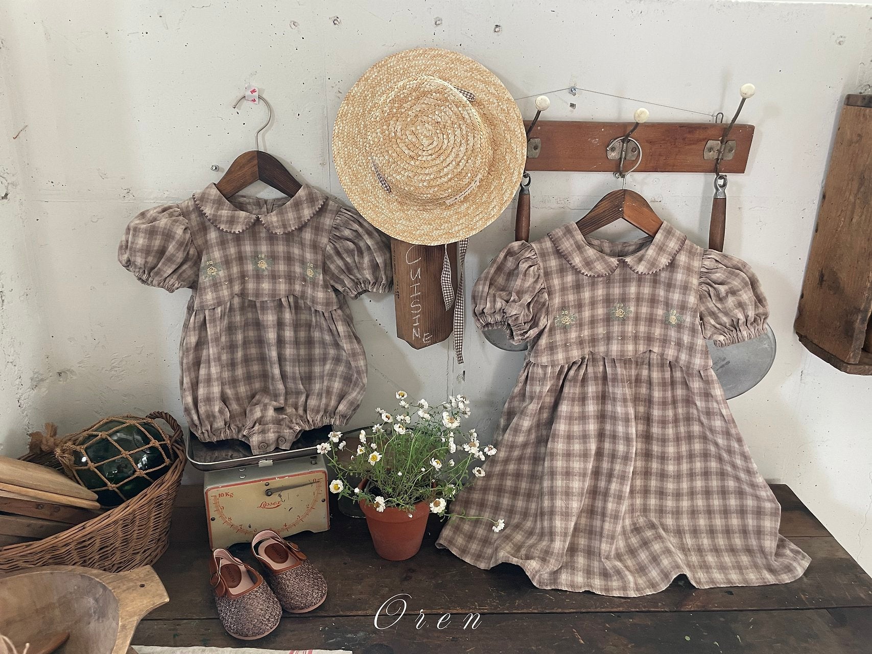 ［OREN］Check embroidery one-piece
