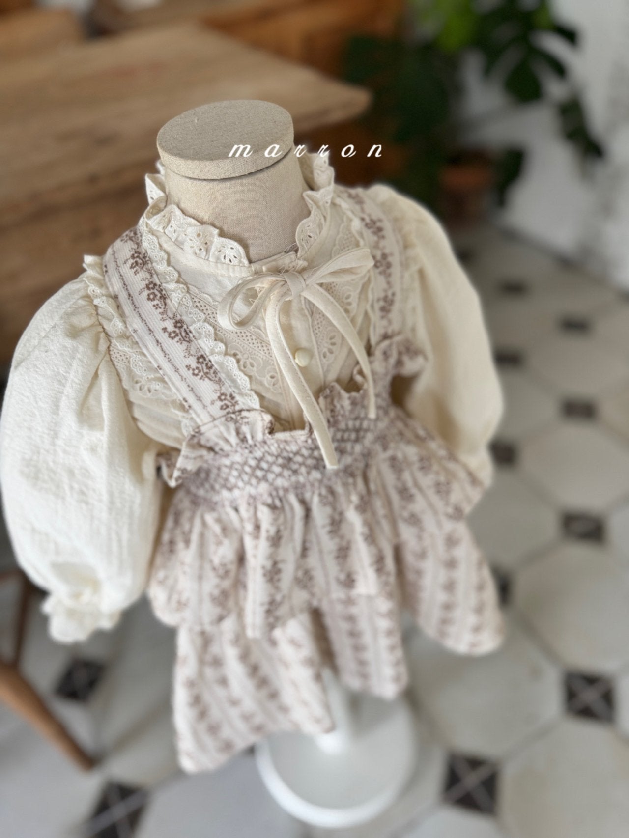 ［marron］Eve lace blouse