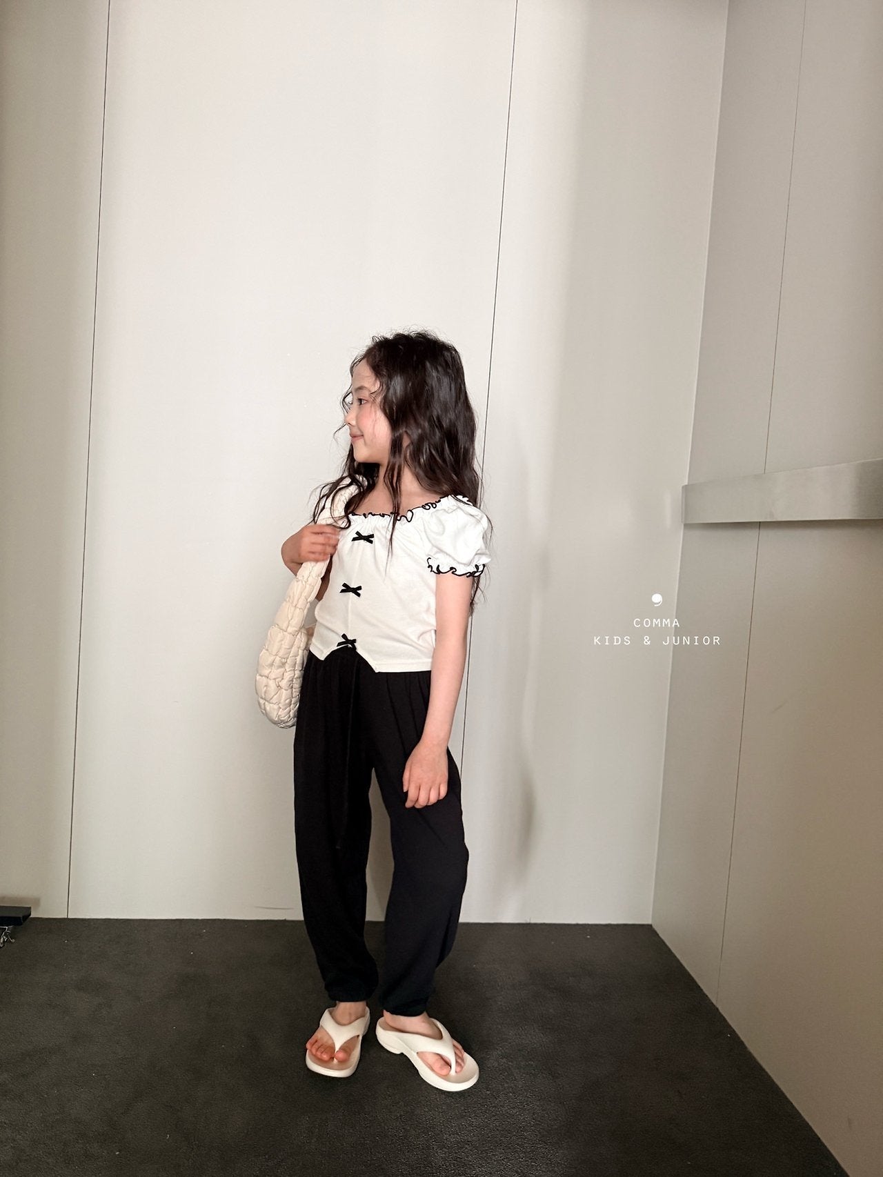 ［comma］Ribbon Shoulder puff tee