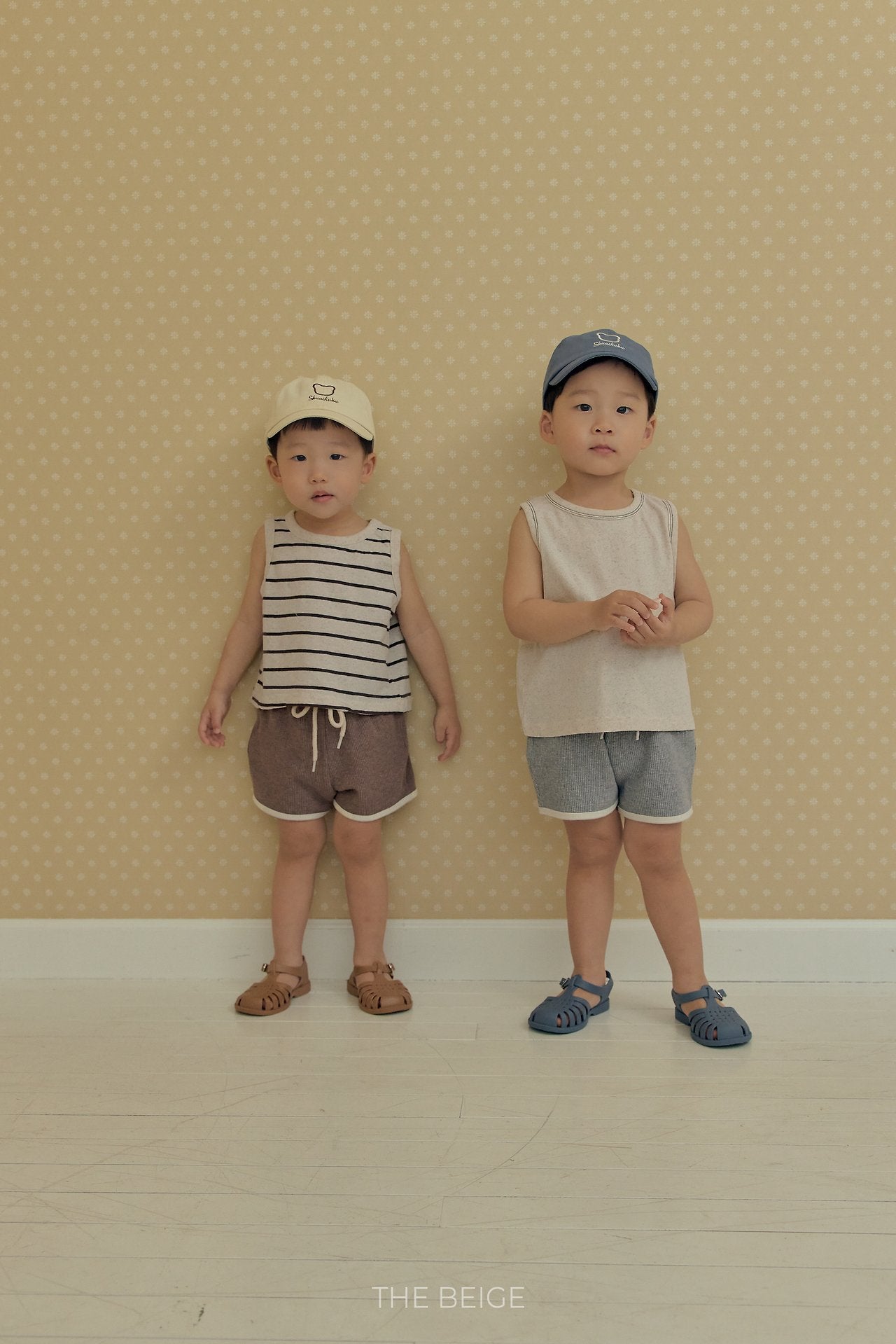 ［The beige］Basic sleeveless tops