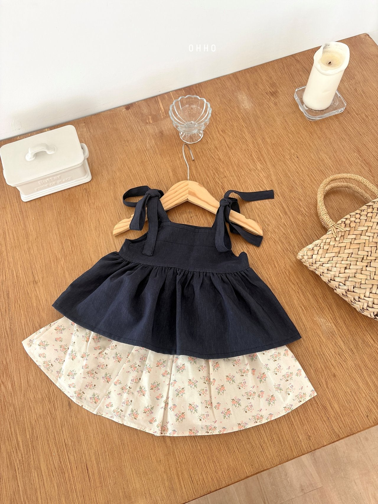 ［ohho］Soft denim ribbon blouse