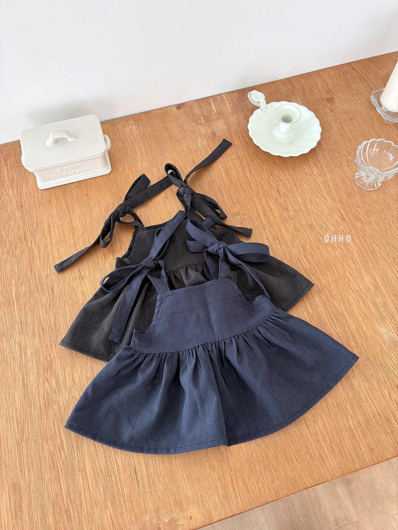 ［ohho］Soft denim ribbon blouse