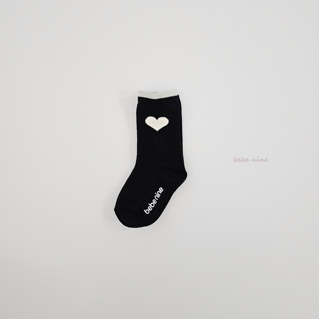 ［bebenine］Nine Heart Knee Socks Set