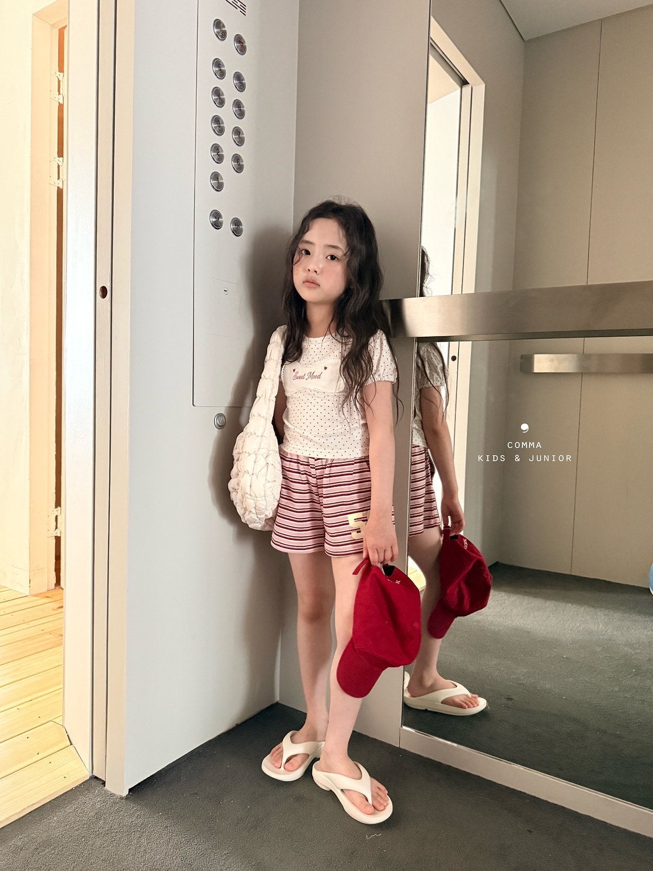 ［comma］Sweet dot tee