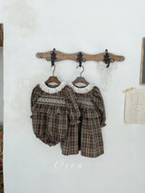 ［OREN］Chocolate check one-piece