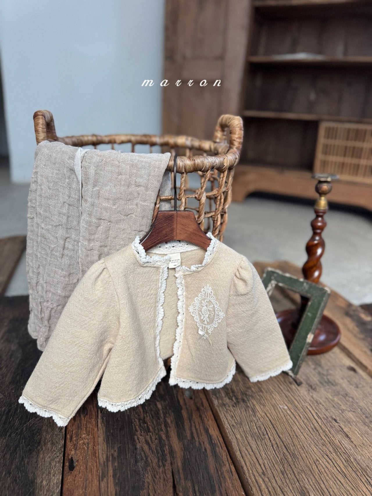 ［marron］Castle lace cardigan