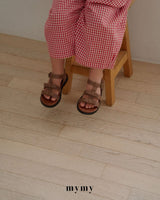 ［mymy］Red bean shaved ice shoes (brown)