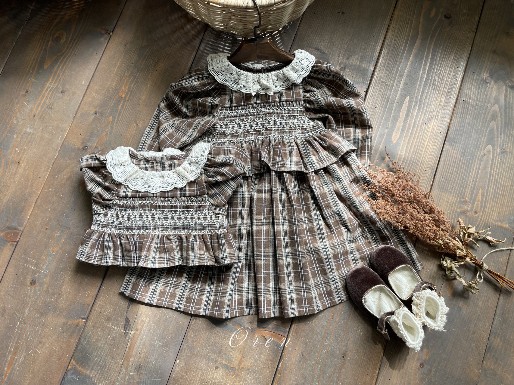 ［OREN］Chocolate check one-piece