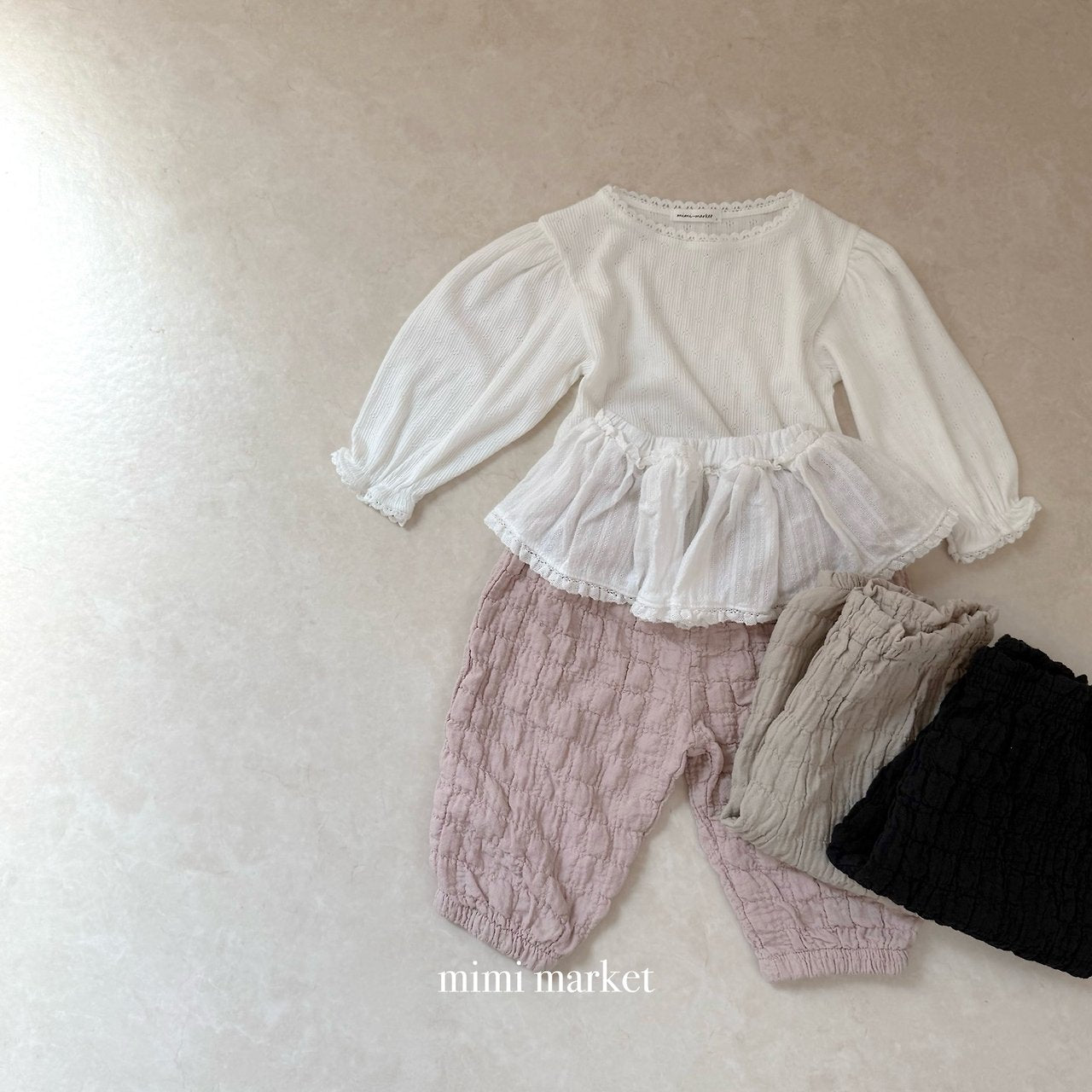 ［mimi market］Eyelet lace puff tops