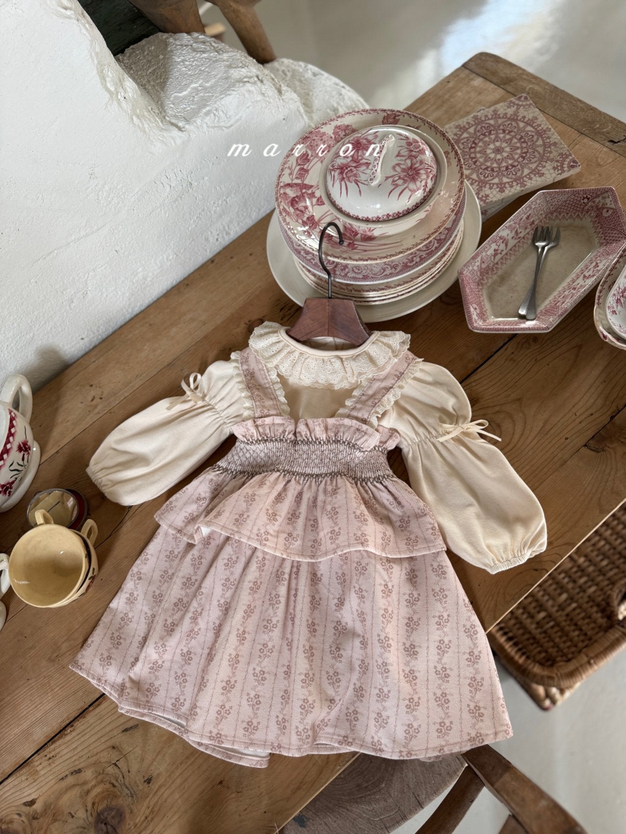 ［marron］Puff ribbon lace tops