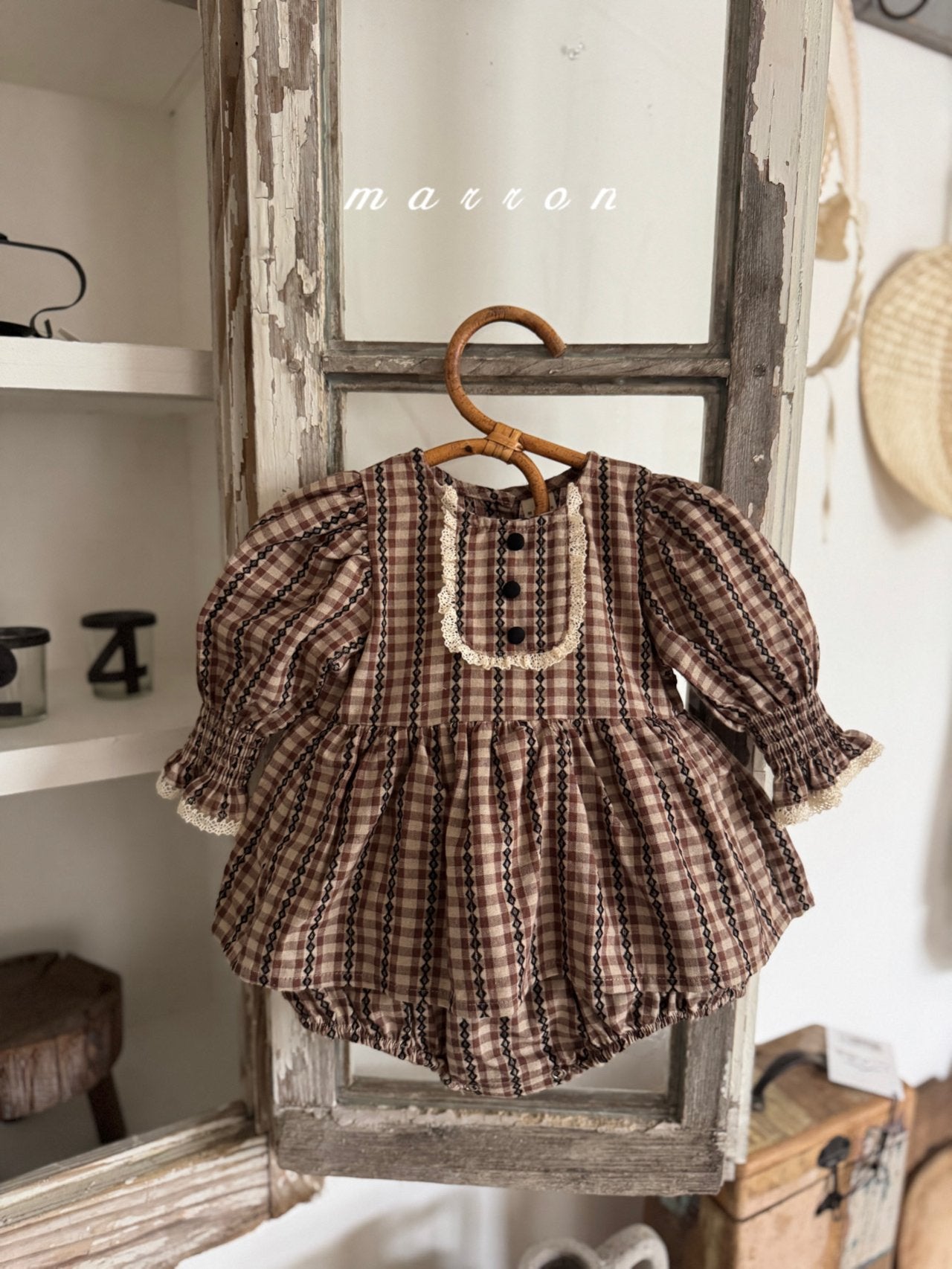 ［marron］Chocolate smock rompers