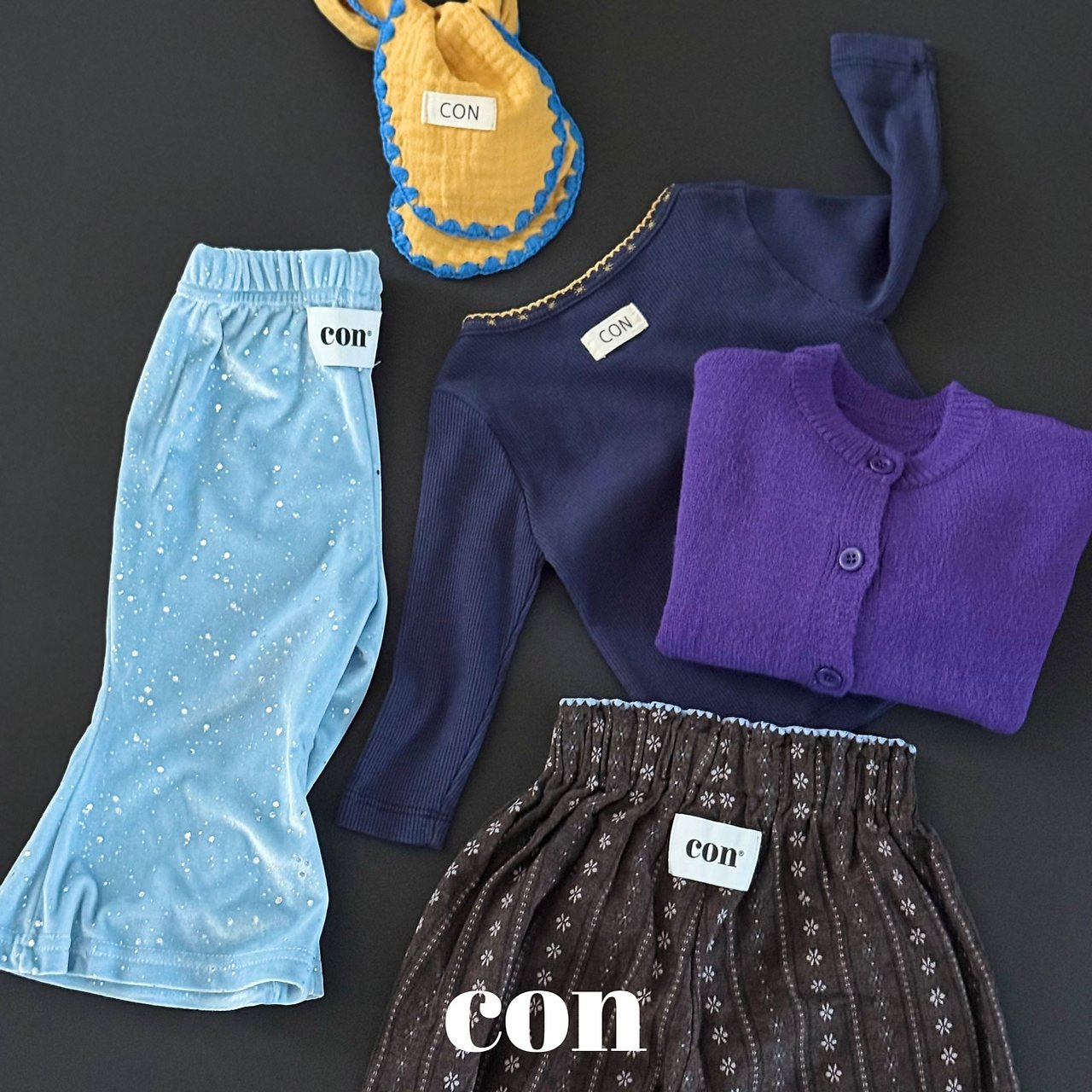 ［con］Stitch rib tee
