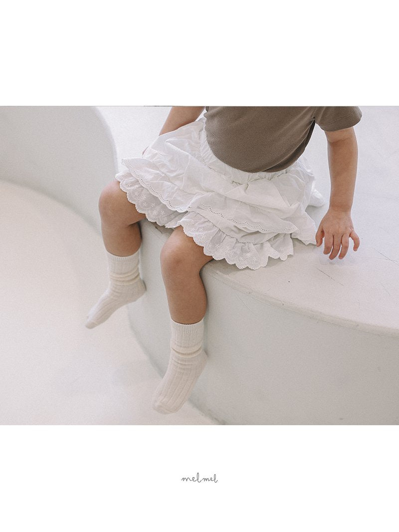 ［melmel］Lace skirt pants