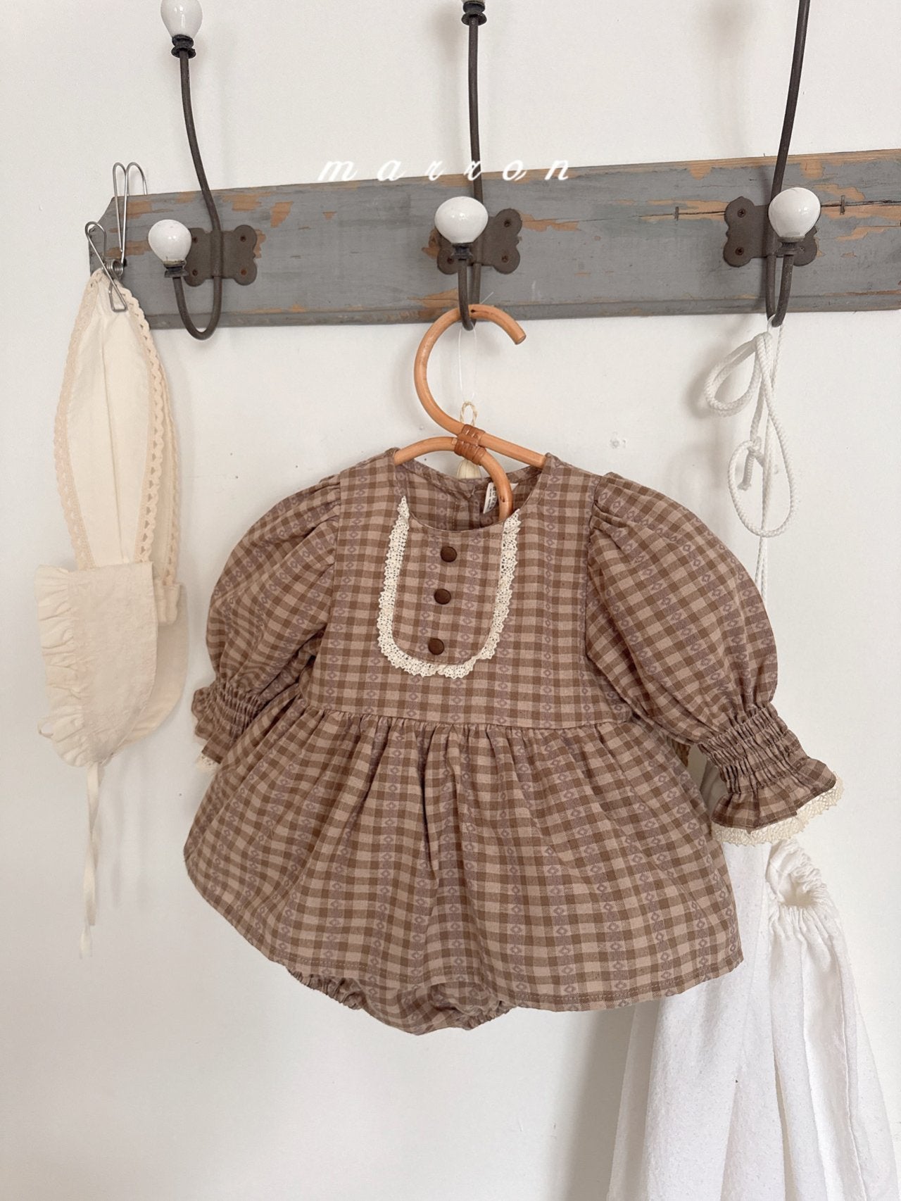 ［marron］Chocolate smock rompers