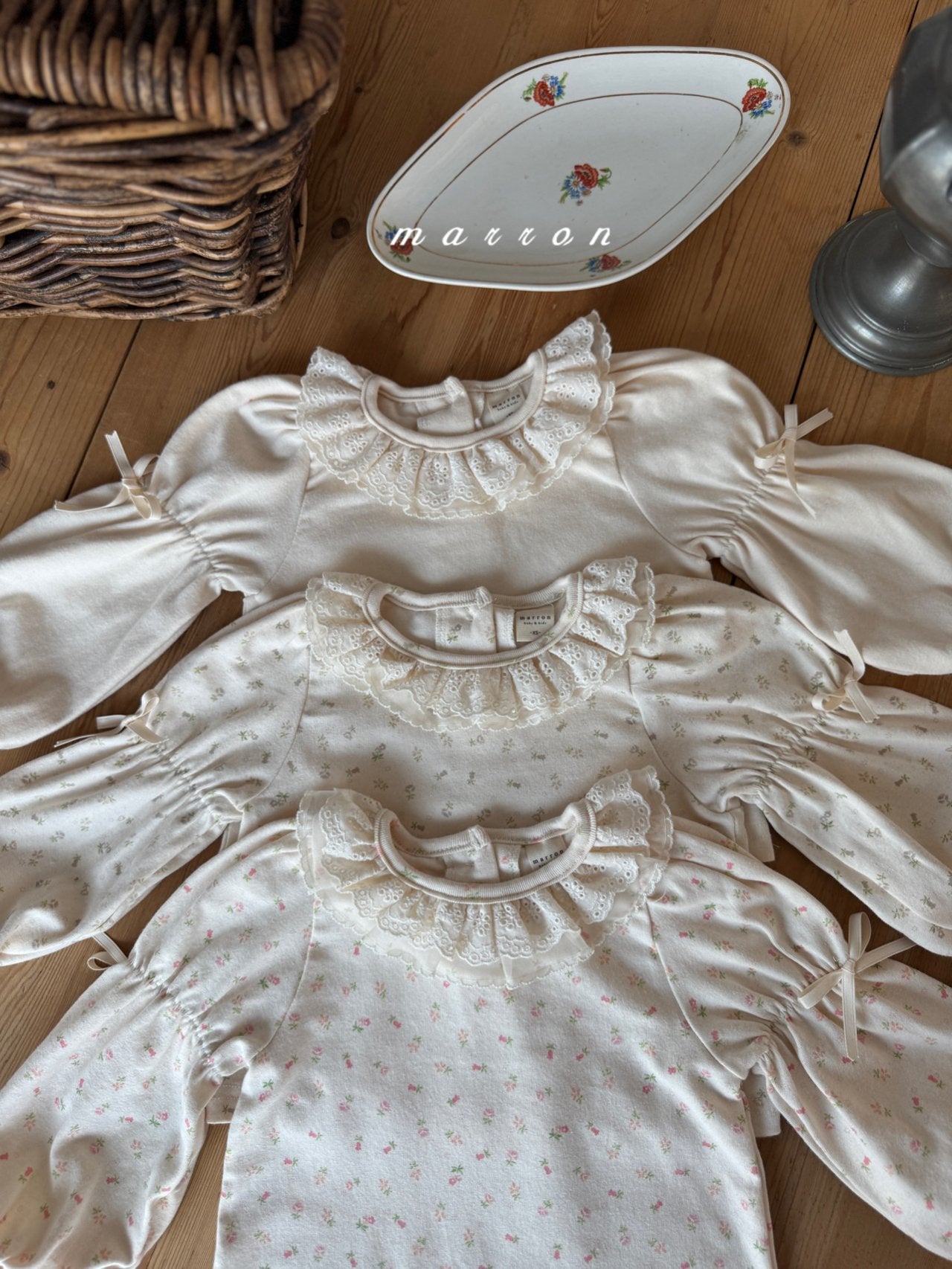 ［marron］Puff ribbon lace tops