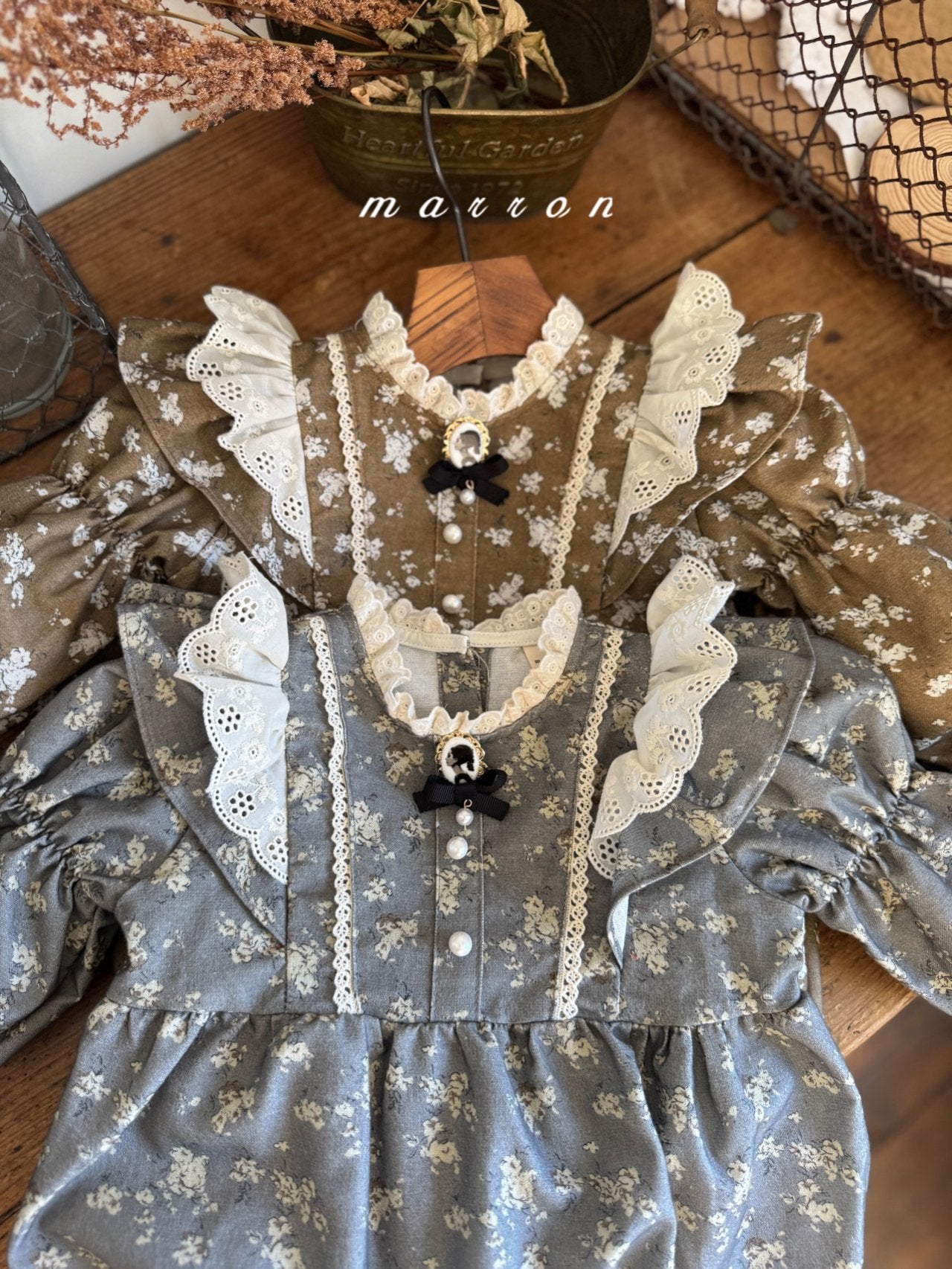 ［marron］Jullia rompers