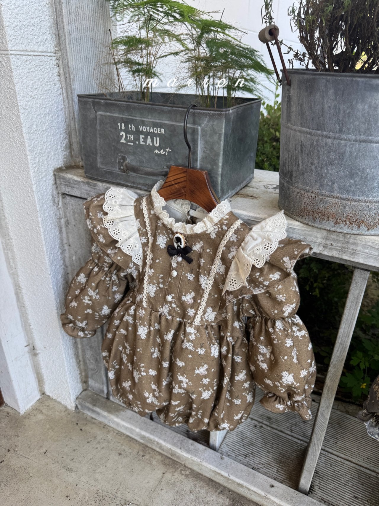 ［marron］Jullia rompers