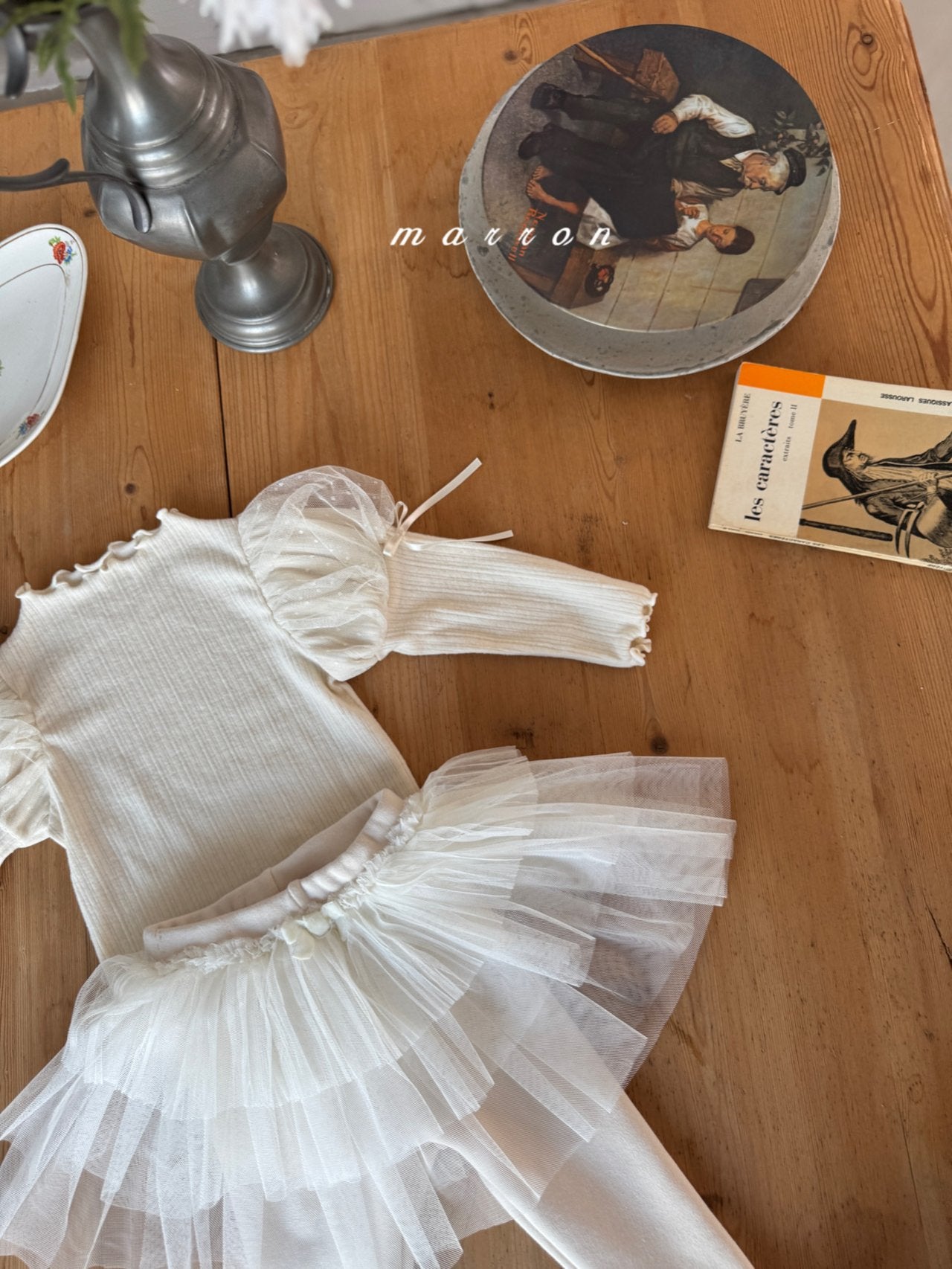 ［marron］Dot shasha ribbon tee