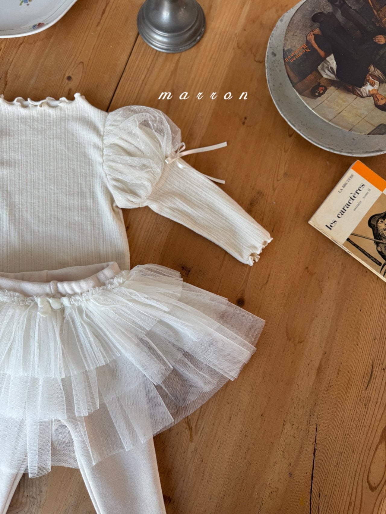 ［marron］Dot shasha ribbon tee