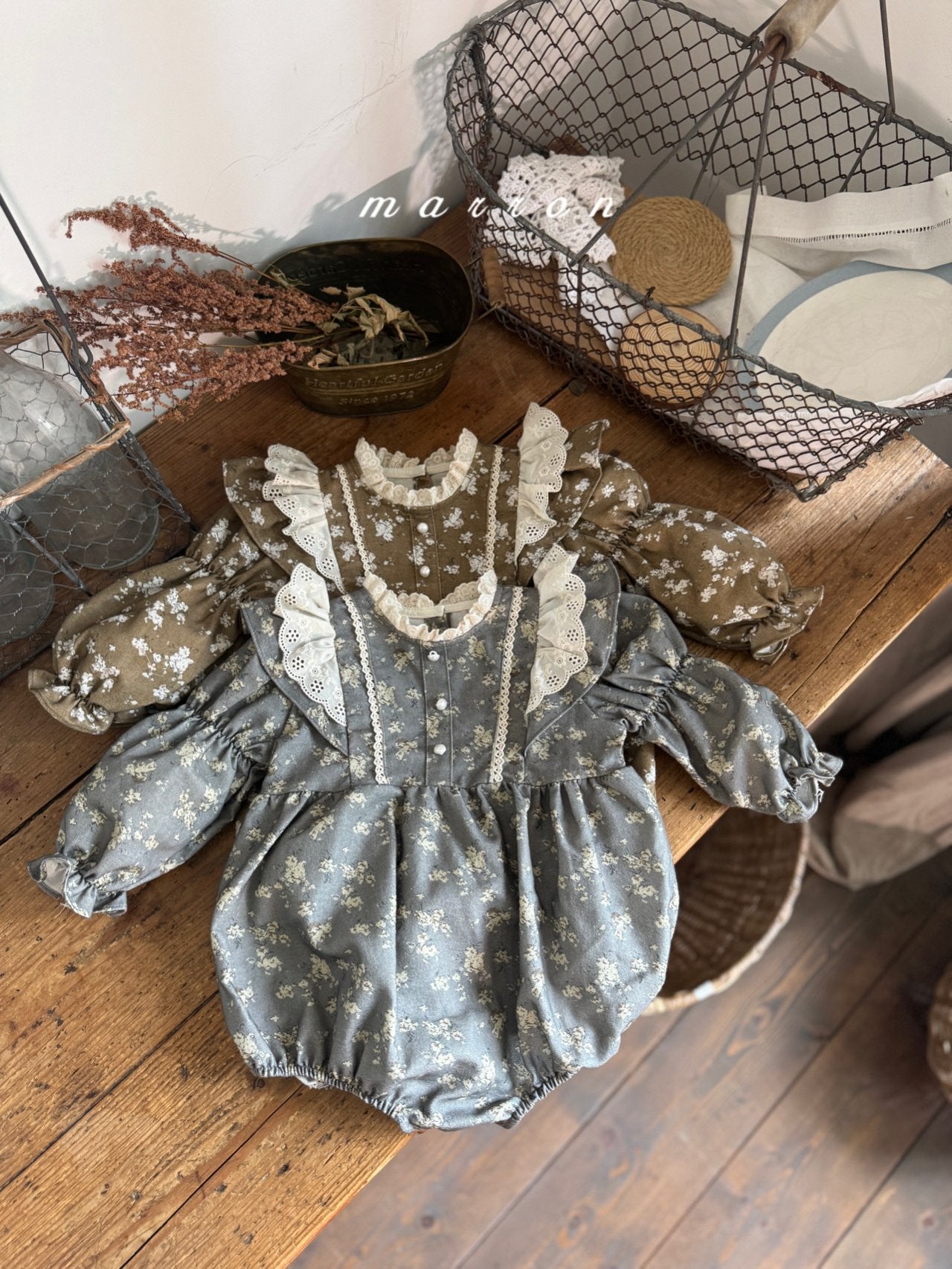 ［marron］Jullia rompers