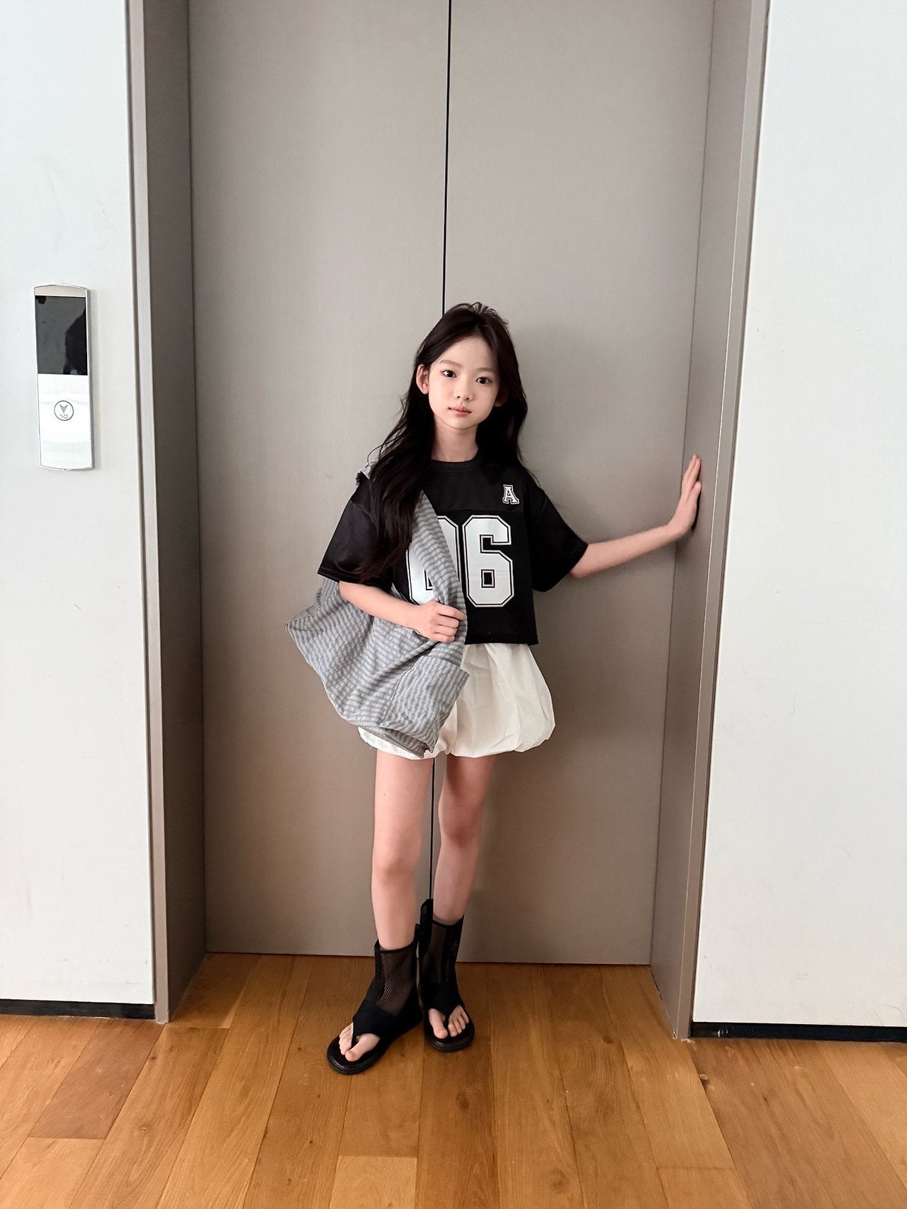 ［comma］06 mesh tee