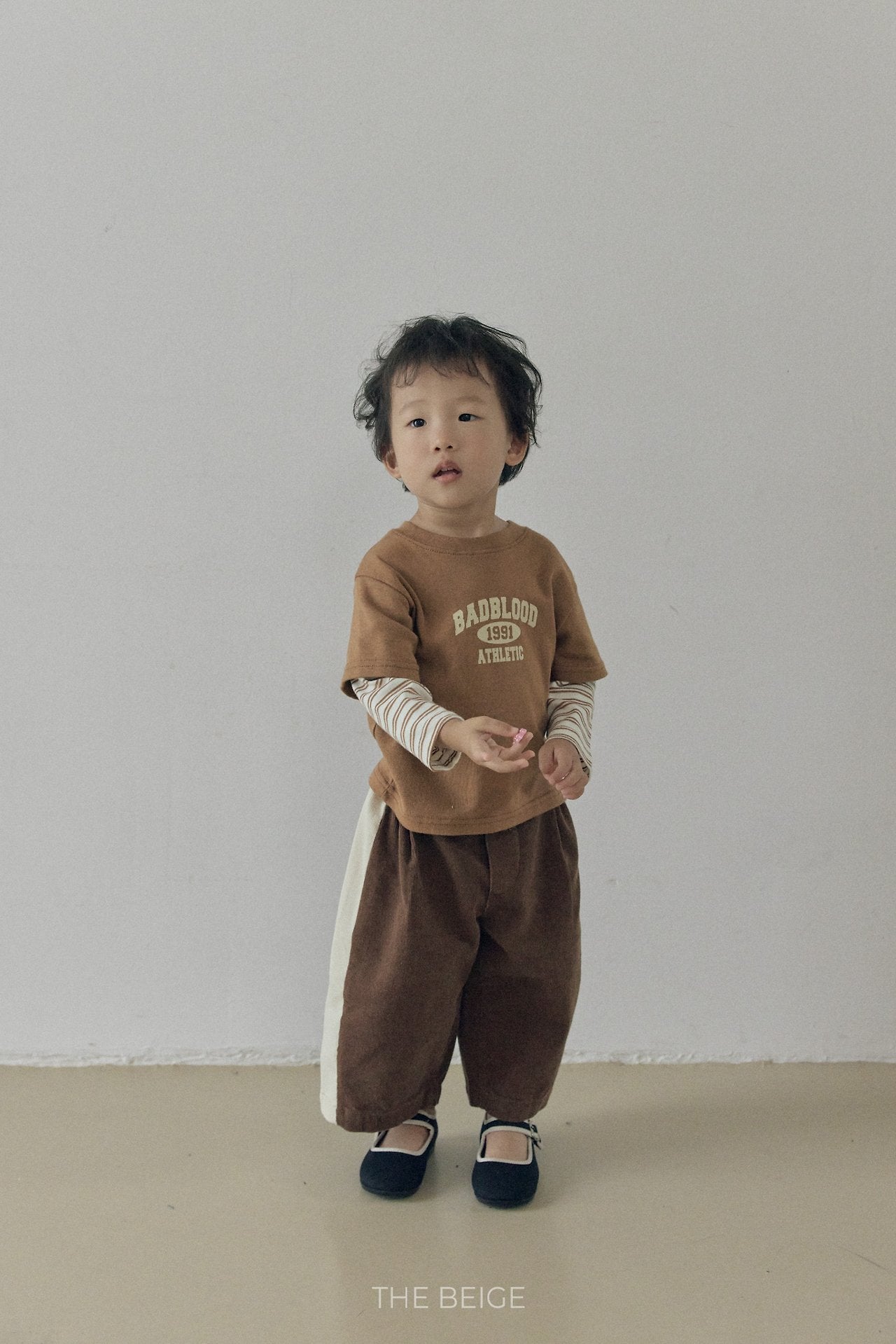 ［The beige］Side-Seam Corduroy Pants