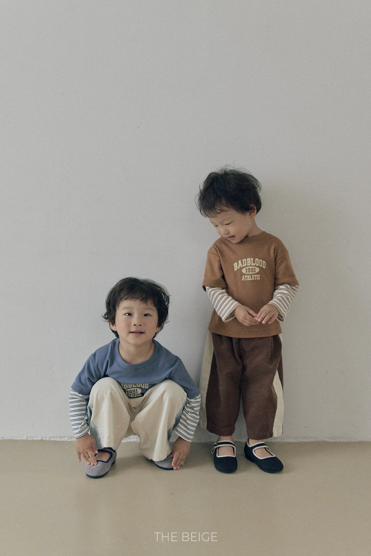 ［The beige］Side-Seam Corduroy Pants