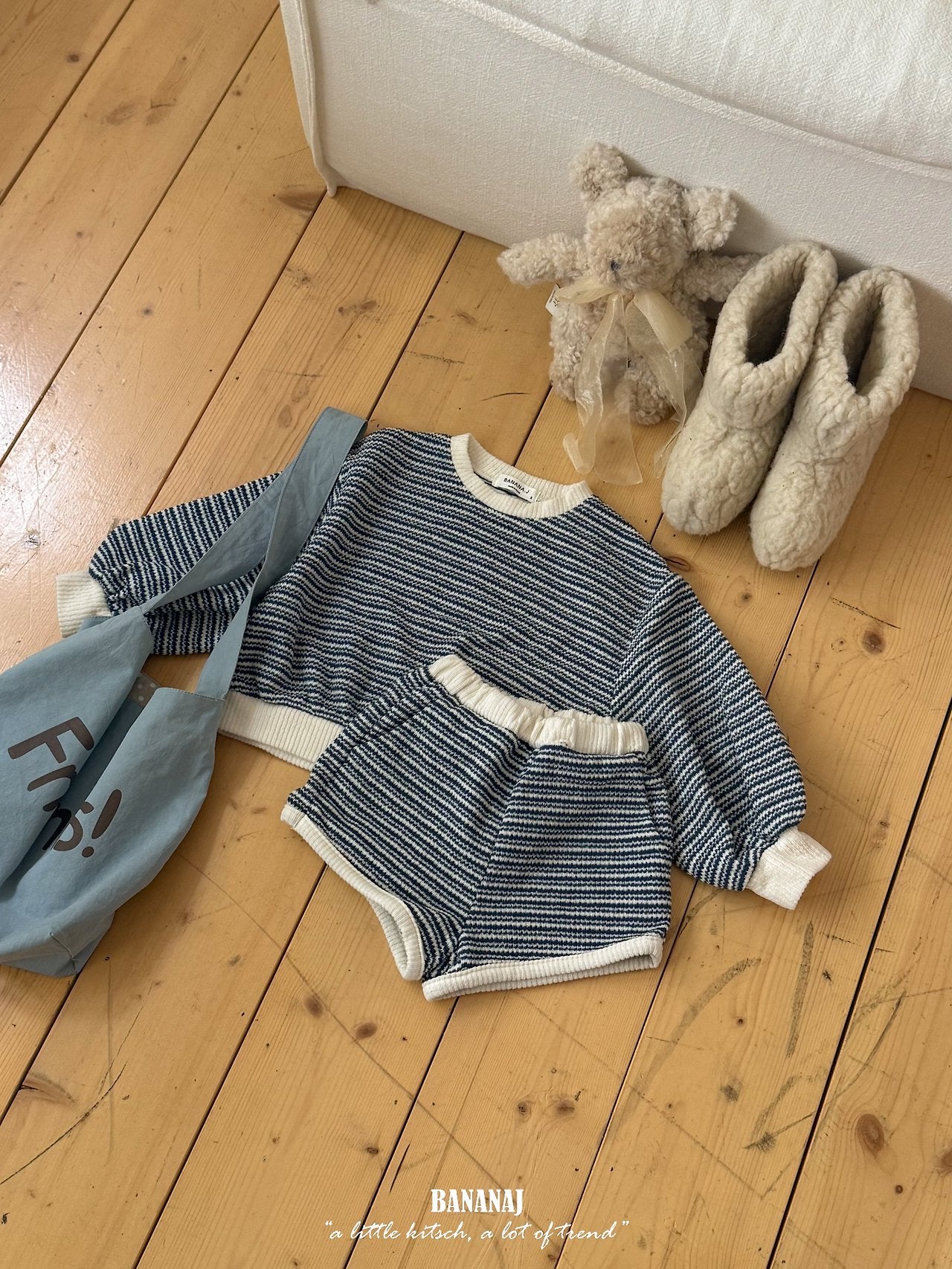 ［BANANAJ］Knit stripe pants