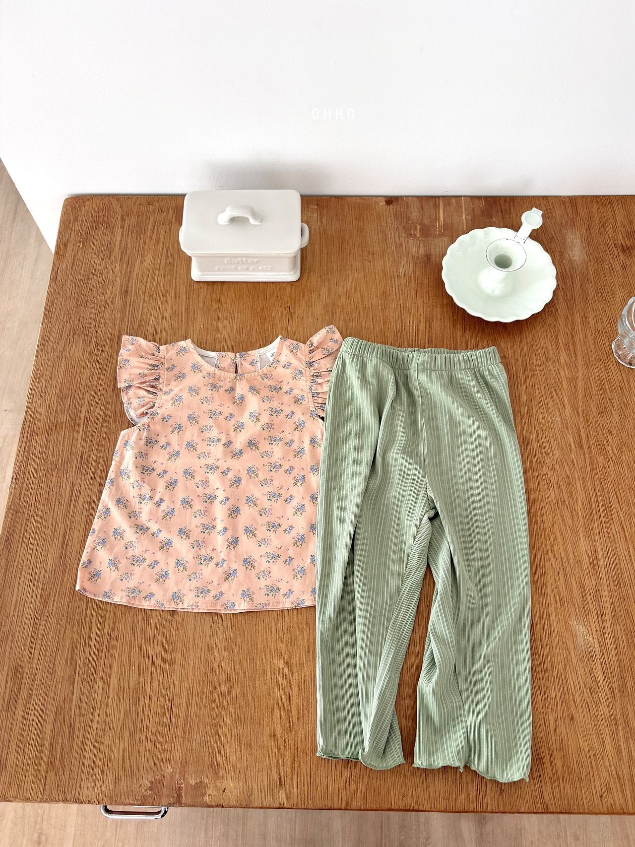 ［ohho］Madeleine flower wing blouse