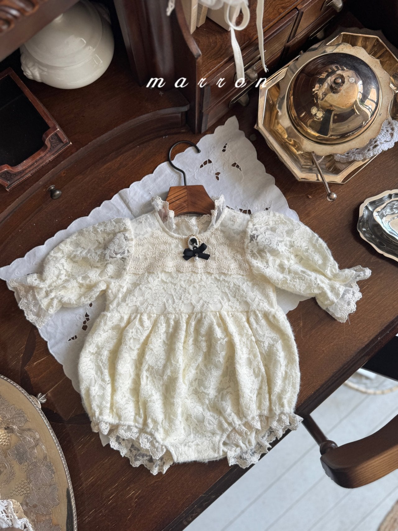 ［marron］Roel rompers