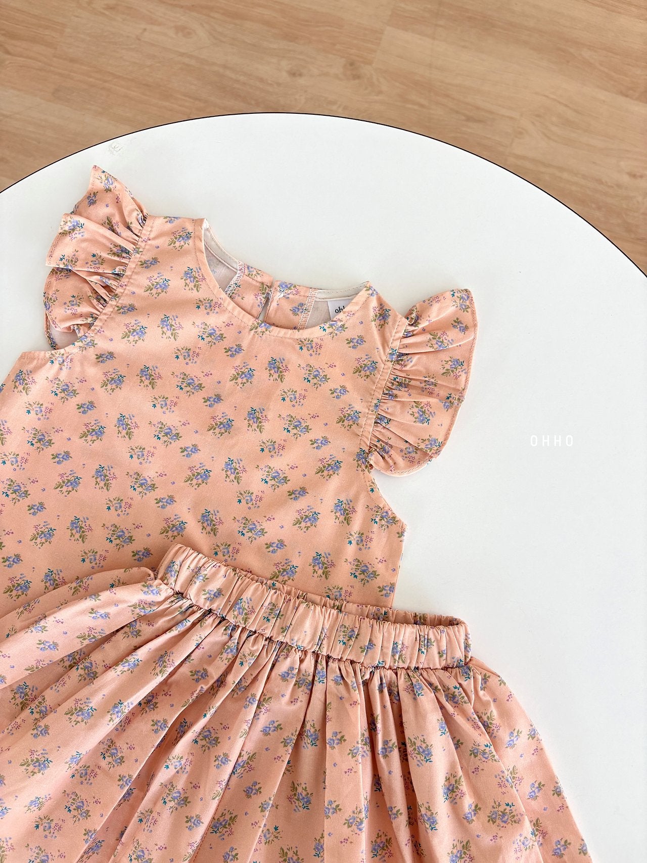 ［ohho］Madeleine flower wing blouse