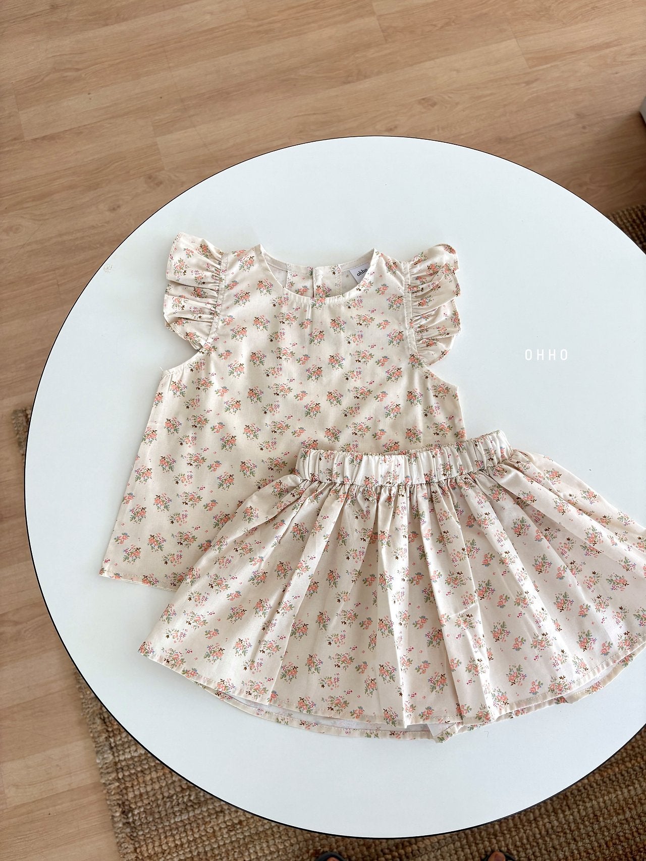 ［ohho］Madeleine flower wing blouse