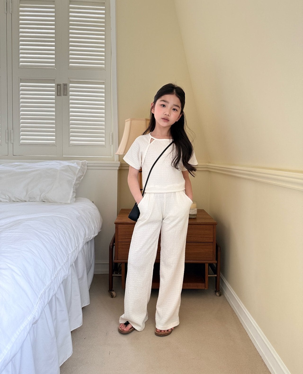 ［comma］Pleats slit tee