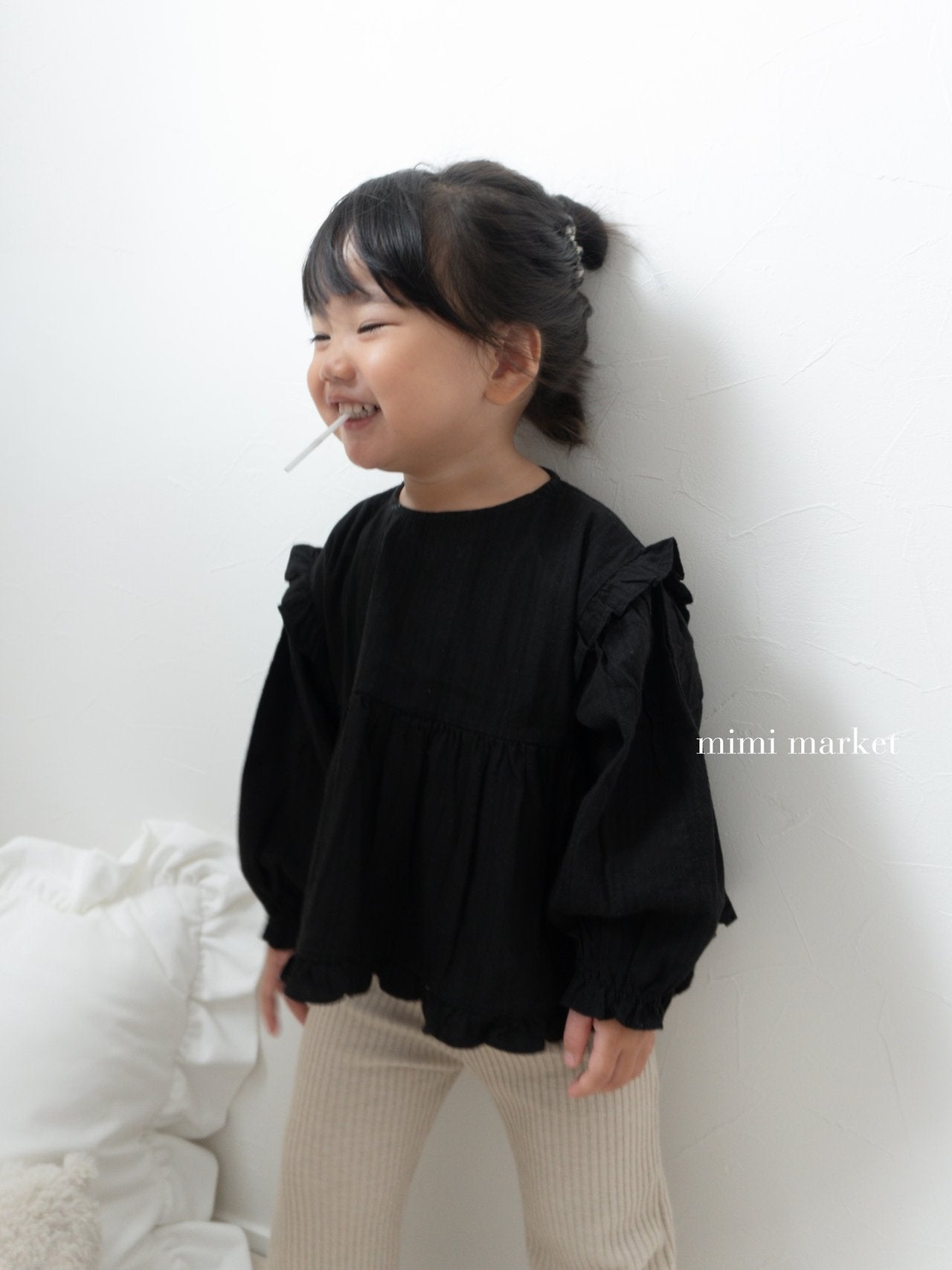 ［mimi market］Shoulder frill blouse