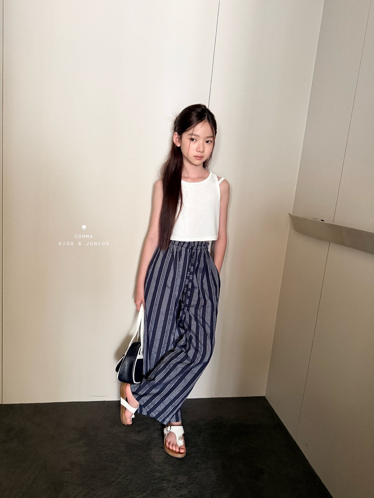 ［comma］Crop double strap camisole