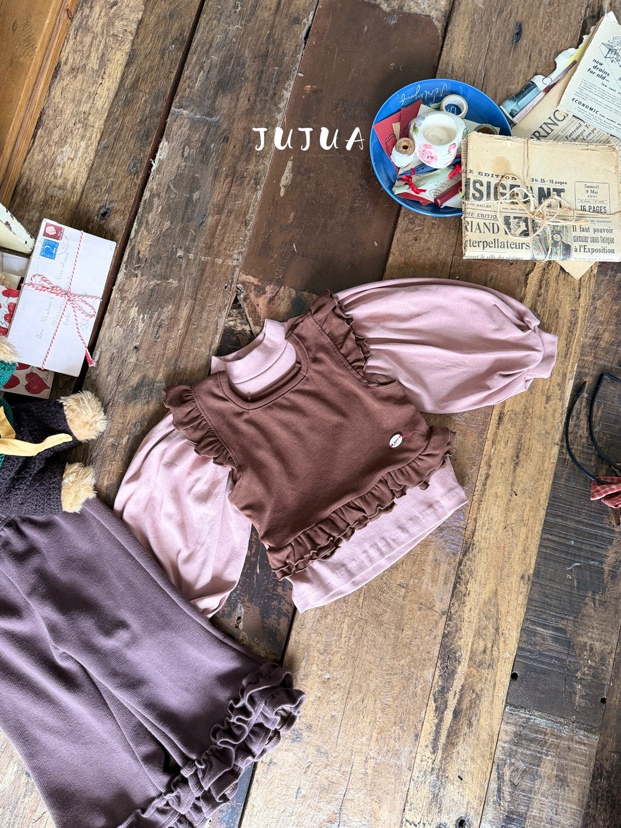 ［jujua］Frill sleeveless tops