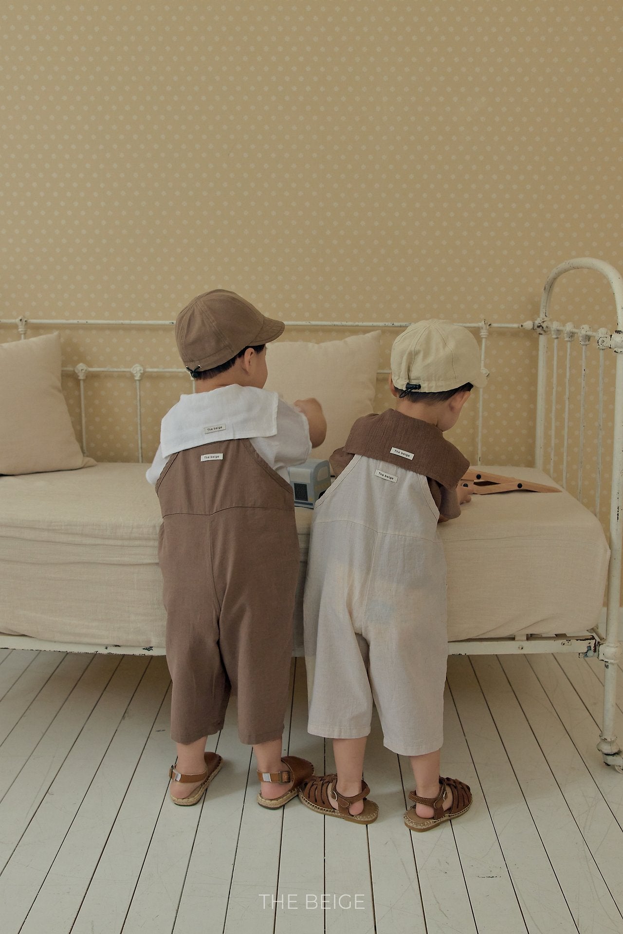 ［The beige］Binding overalls