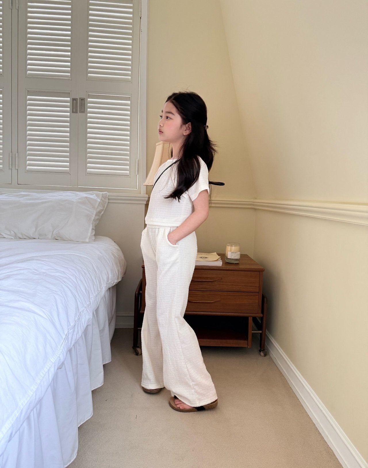 ［comma］Pleats wide flare pants