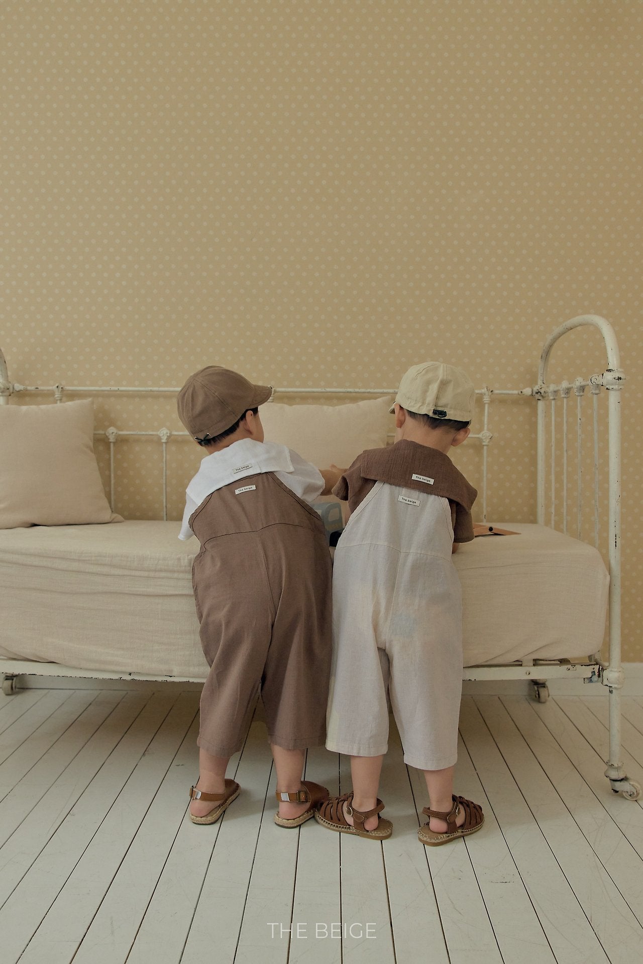 ［The beige］Binding overalls