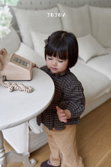 ［jujua］Corduroy frill pants