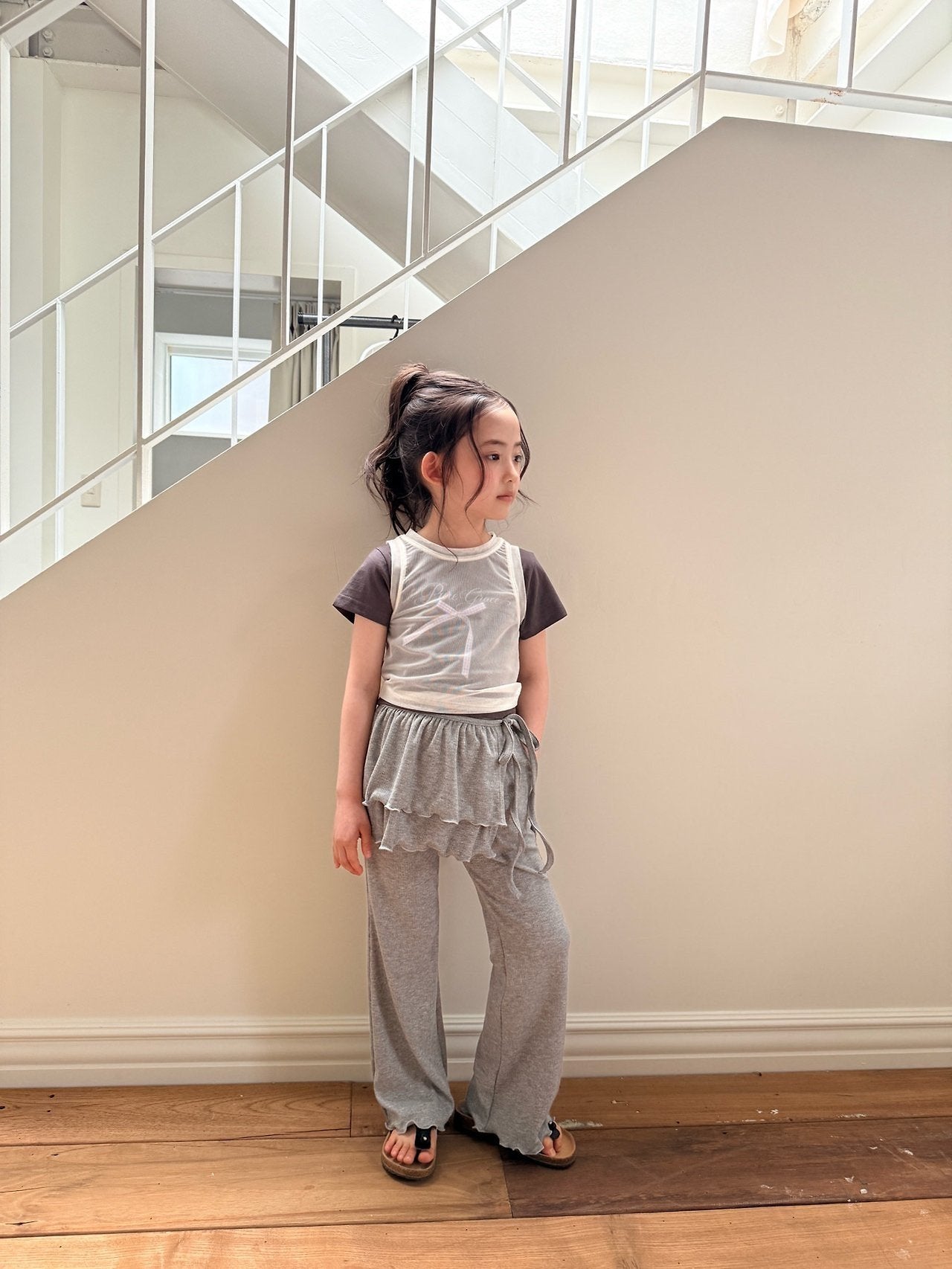［comma］Wrap cancan flare pants