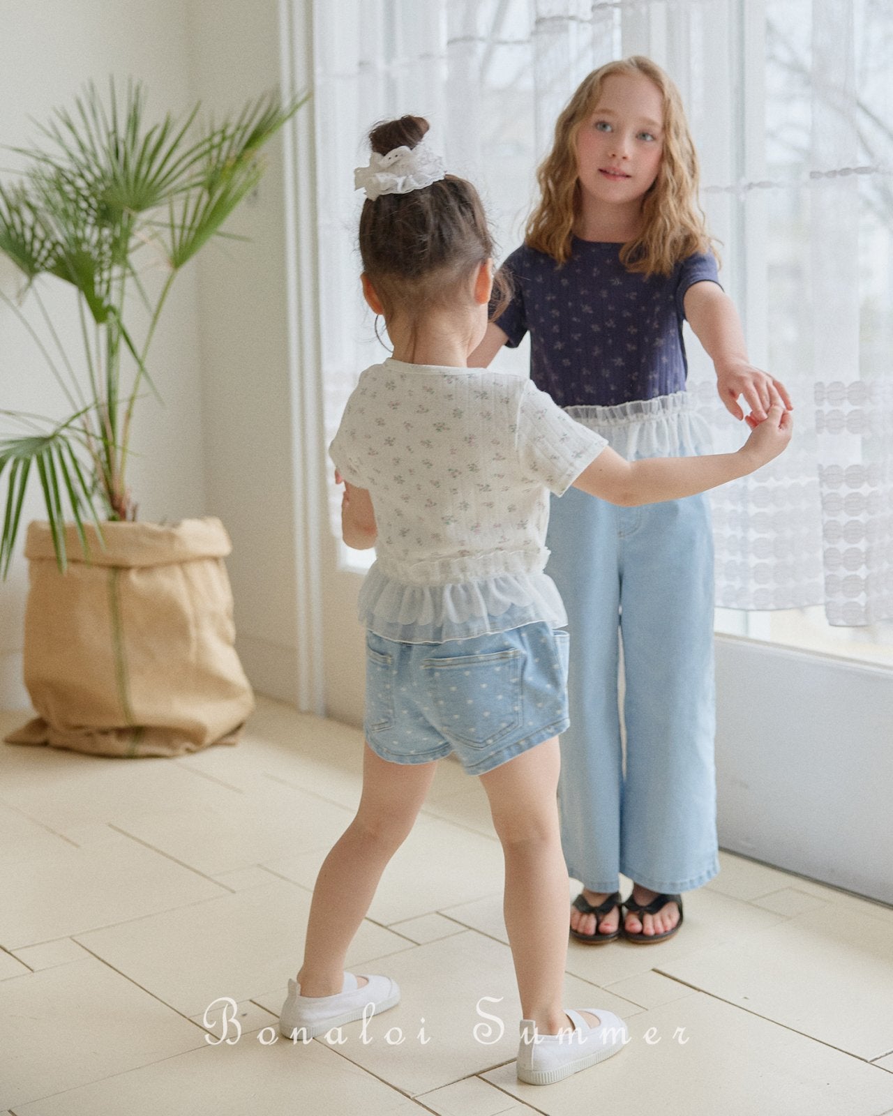 ［Bonaloi］Emily Lacey tee
