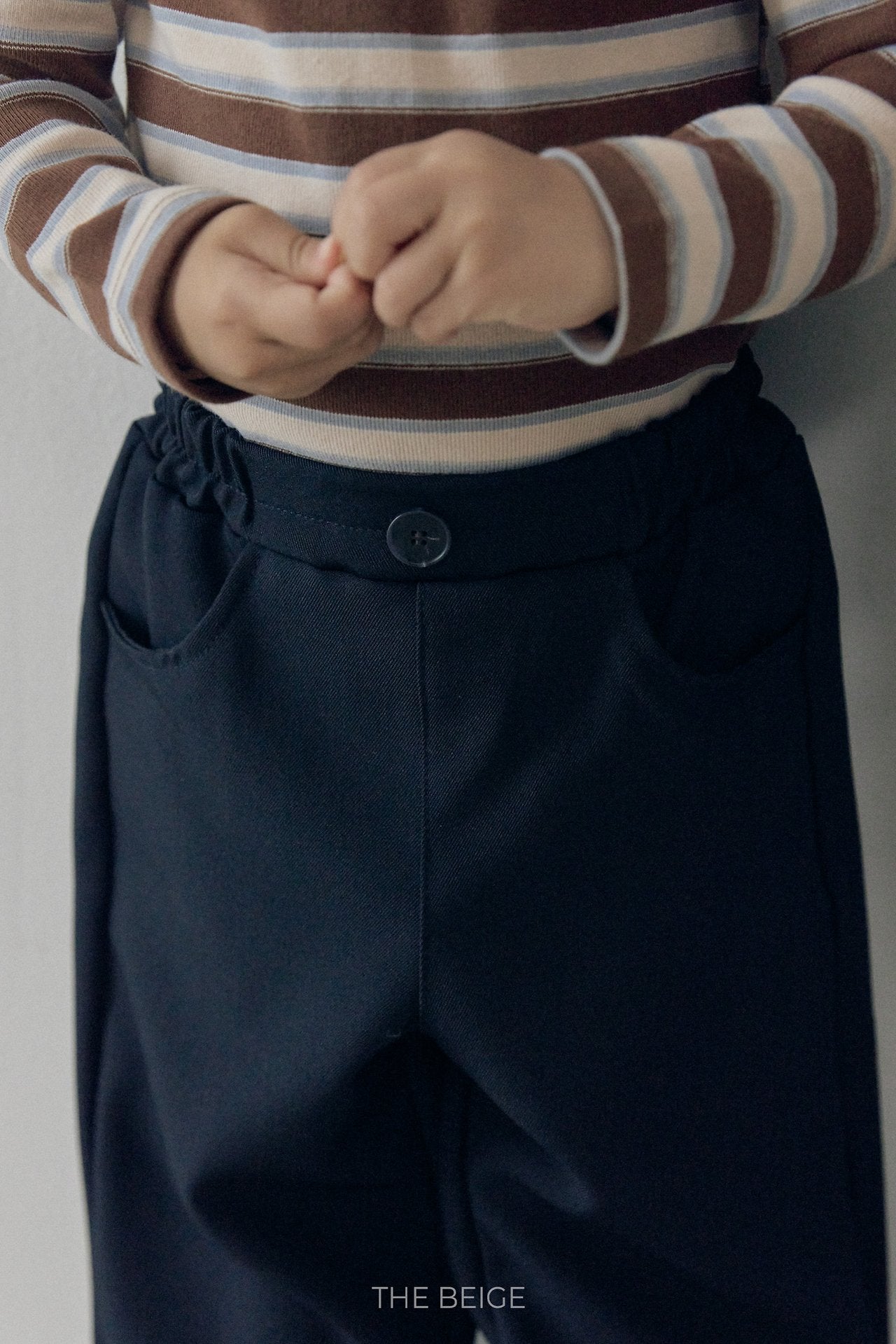 ［The beige］Tape Line Pants
