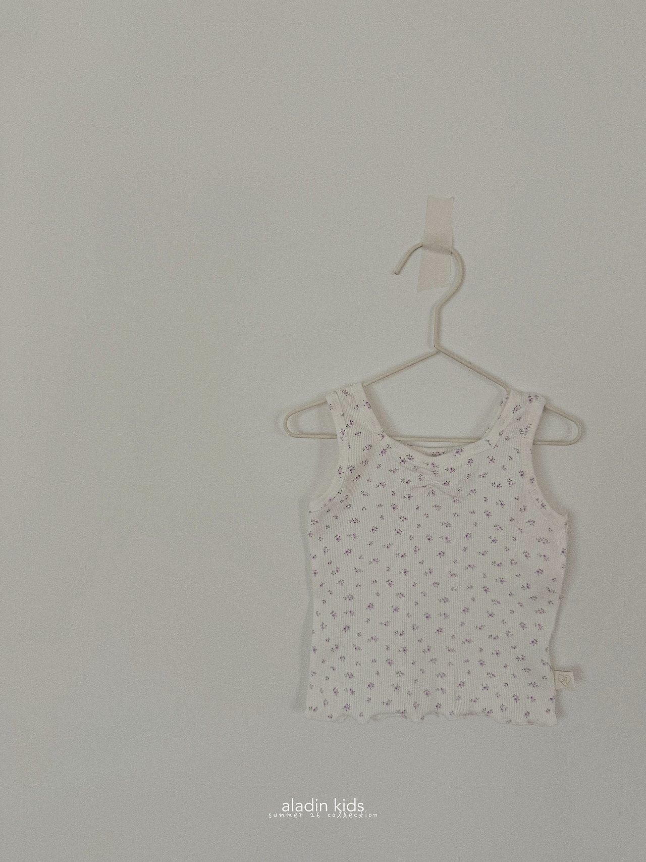 ［aladin］Square neck sleeveless tops