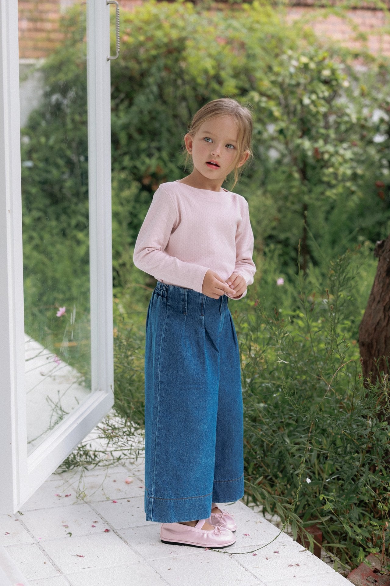 ［azalea］Roem tuck denim pants (kids)