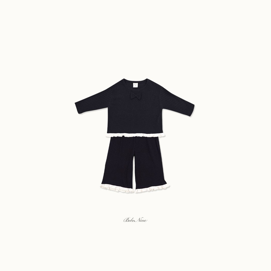 ［bebenine］Lily Frill Set Up