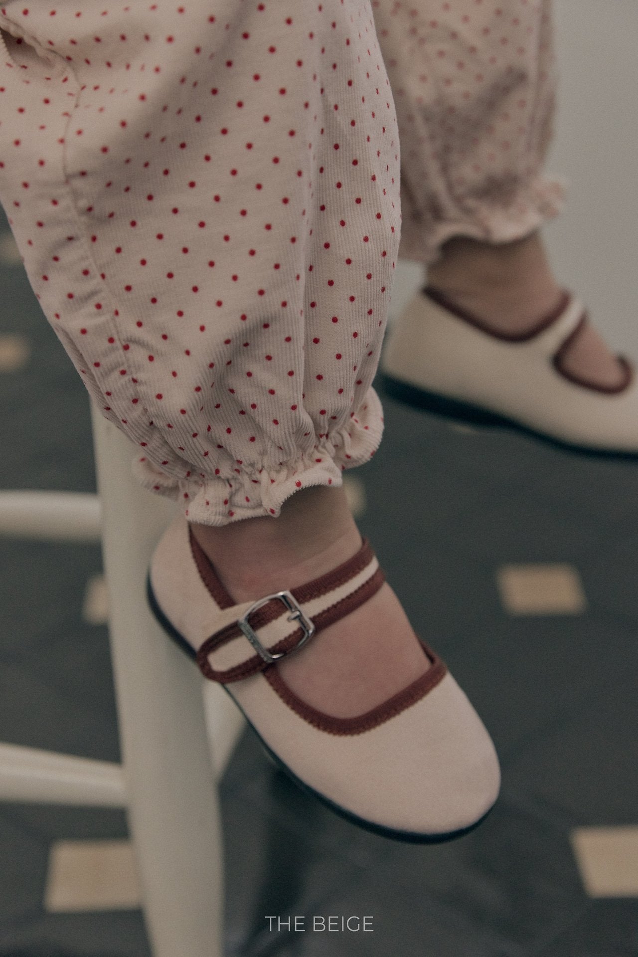 ［The beige］Dot Frill Pants