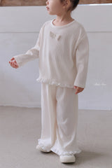 ［bebenine］Lily Frill Set Up
